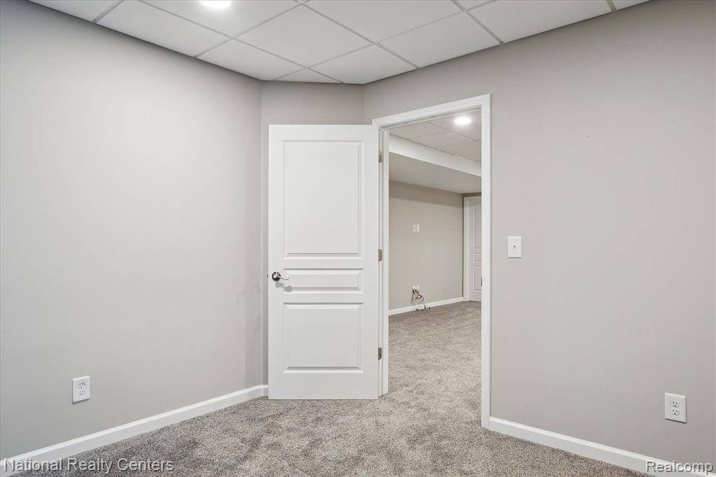 50540 PAINE Street, Canton, MI 48188 — Photo 35