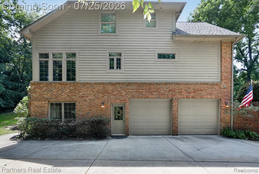 5935 Winans View Court, Pinckney, MI 48169 — Photo 8