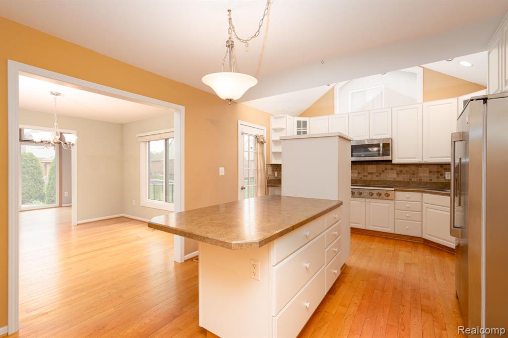 47248 Malburg Way Drive, Macomb, MI 48044 — Photo 26