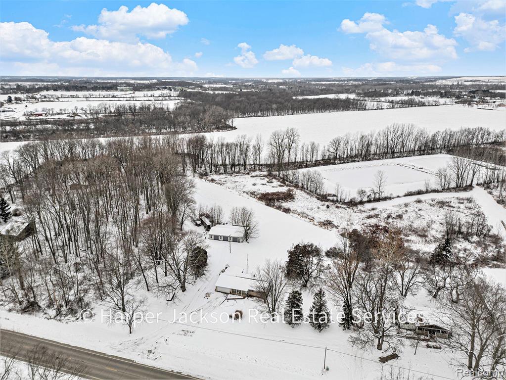 11637 E Lansing Road, Durand, MI 48429 — Photo 37