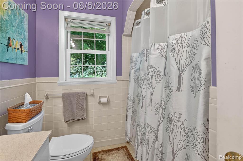 111 N Haywood Road, Webberville, MI 48892 — Photo 15