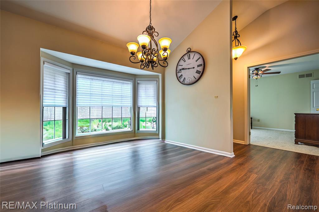 807 Whisperwood Drive, 70, Fenton, MI 48430 — Photo 8