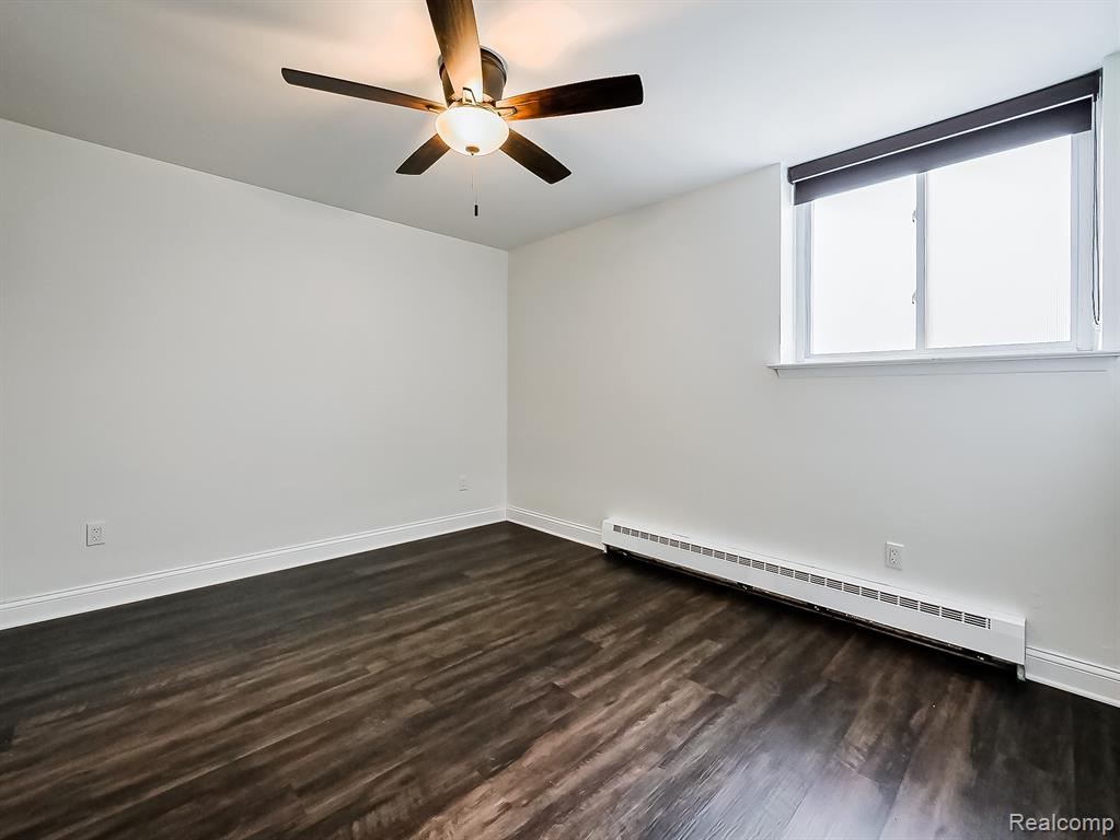 4905 Crooks A2 Road, Royal Oak, MI 48073 — Photo 15