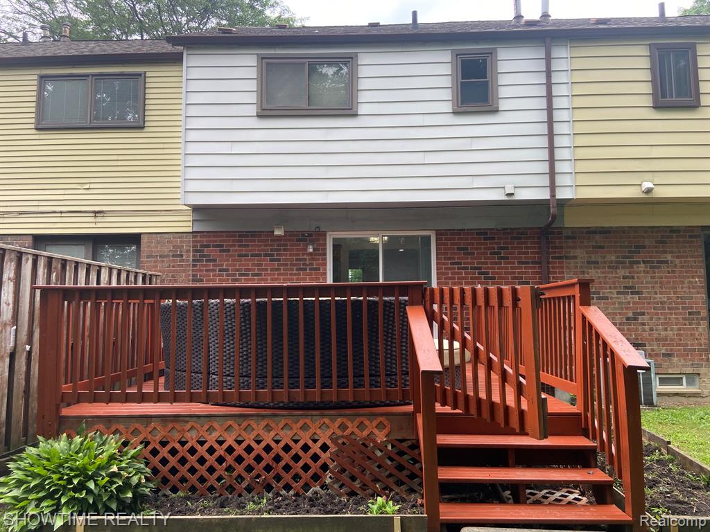 8418 HICKORY Drive, Sterling Heights, MI 48312 — Photo 30