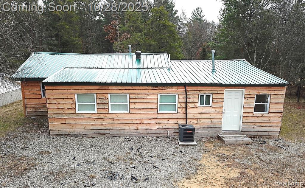 9871 Manitowac Road, St. Helen, MI 48656 — Photo 2
