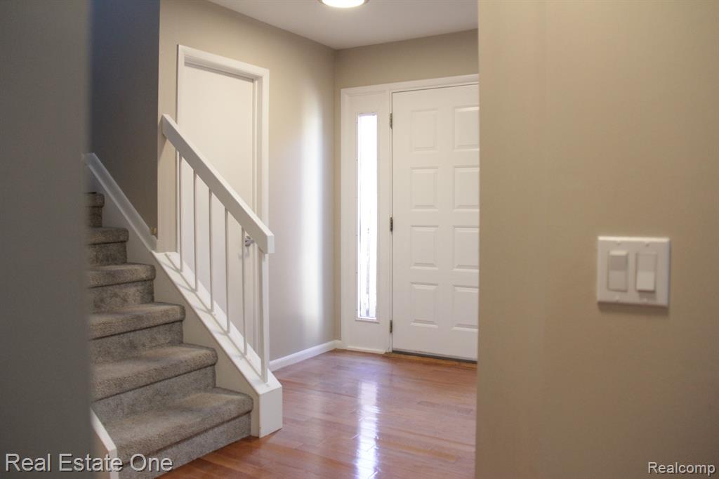6427 RICHARD Run, West Bloomfield, MI — Photo 8