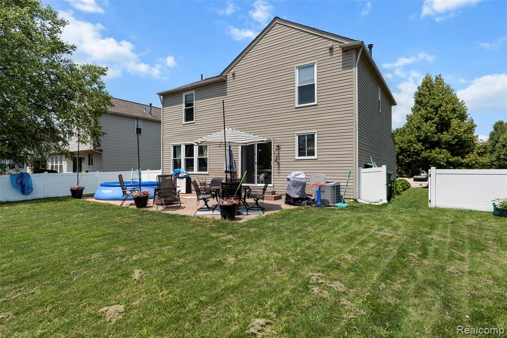 7168 Roxbury Drive, Ypsilanti, MI 48197 — Photo 26