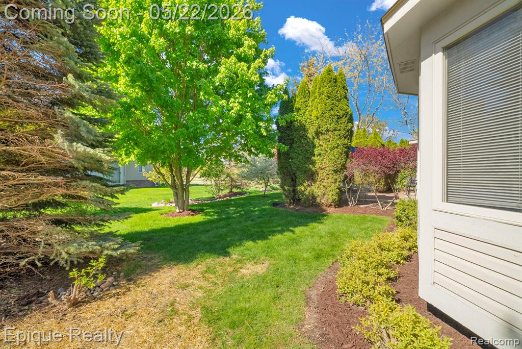 819 Pine Ridge Avenue, Oxford, MI 48371 — Photo 54