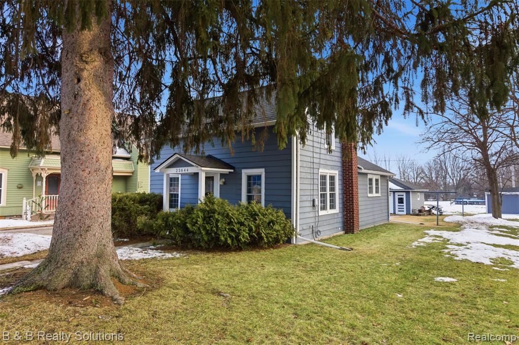 23644 E Main Street, Armada, MI — Photo 45