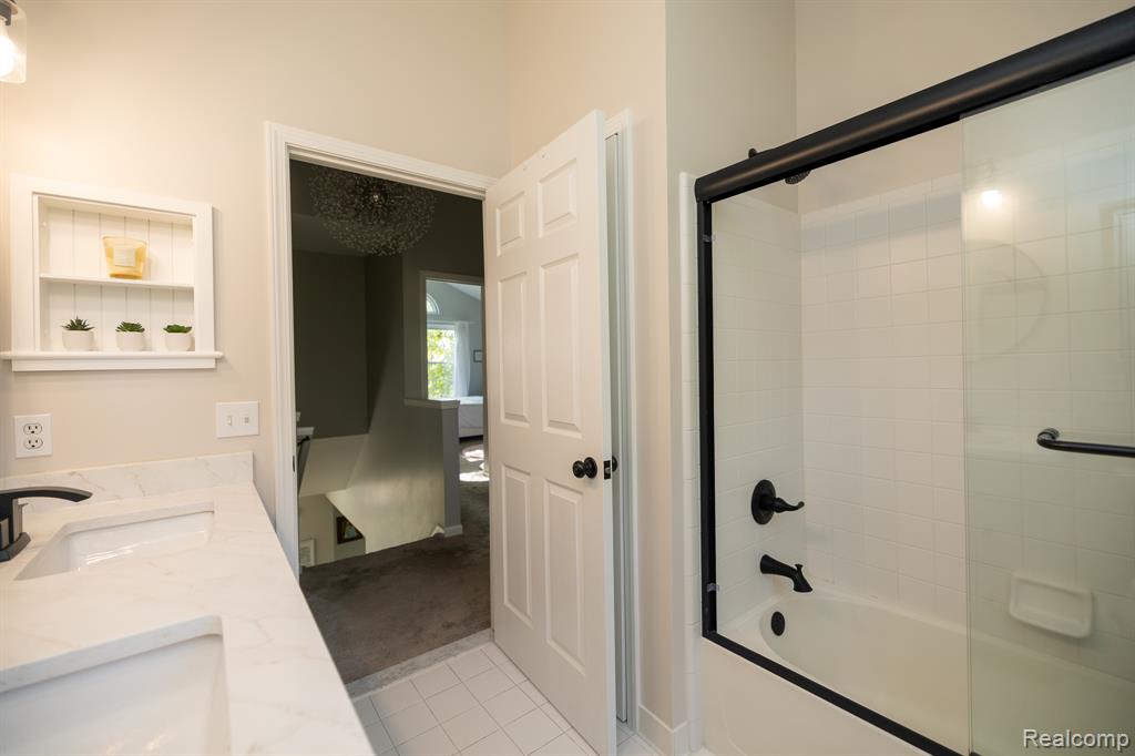 3094 Waldon Park Drive, Orion, MI — Photo 31