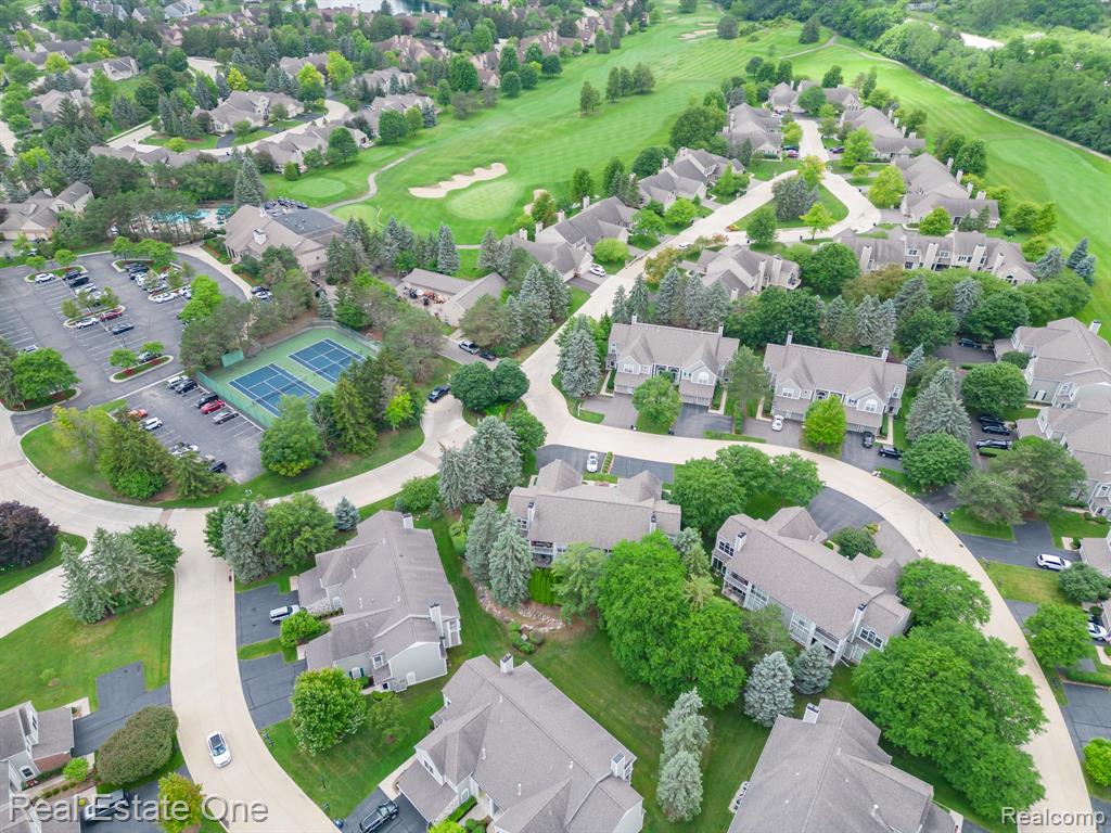 1903 Eagle Pointe, Bloomfield Hills, MI 48304 — Photo 5