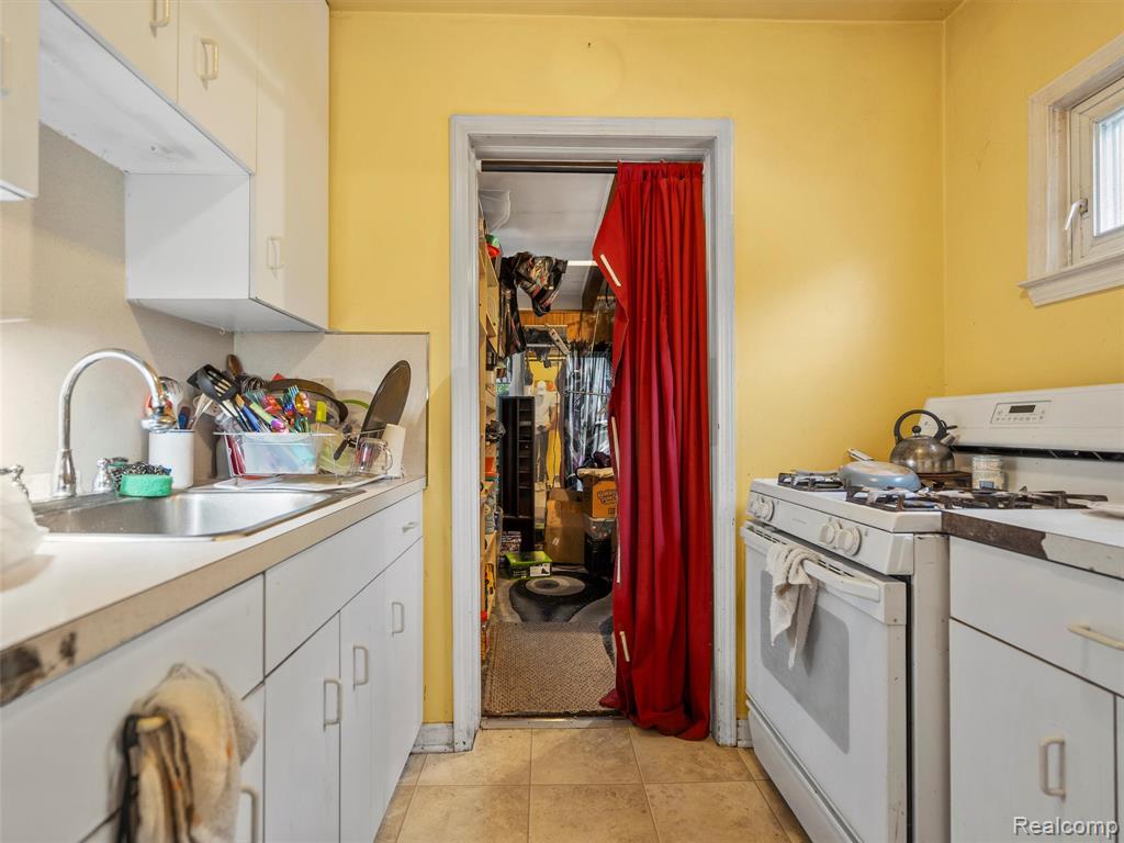 546 KENSINGTON, Ferndale, MI 48220 — Photo 16