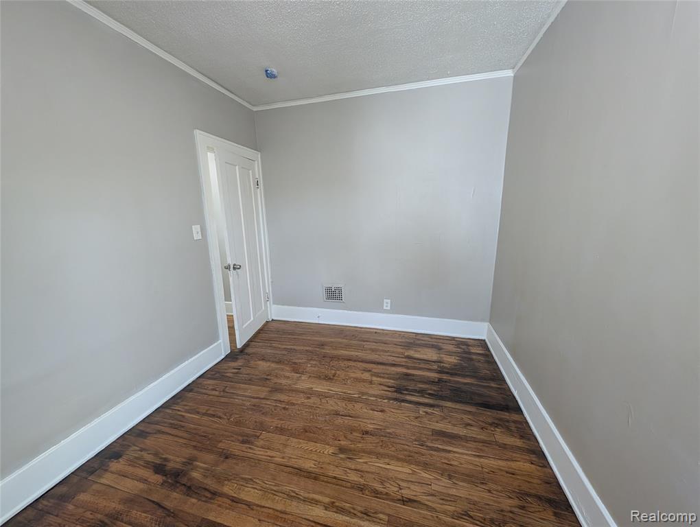 369 Newport Street, Detroit, MI, 48215