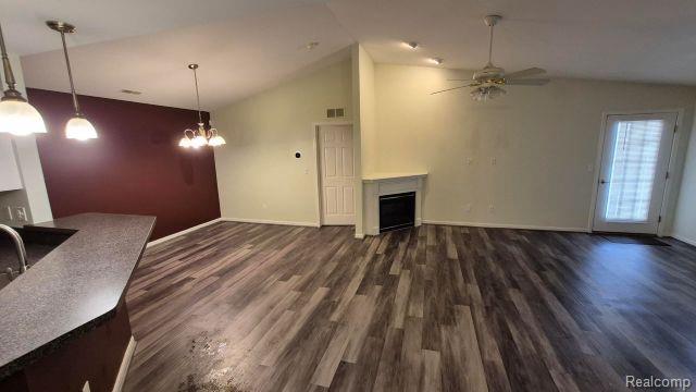5203 Chesapeake Circle, Walled Lake, MI 48390 — Photo 10