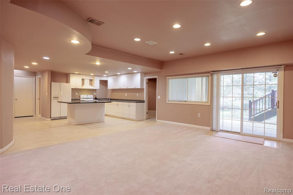 4149 Marlwood Drive, West Bloomfield, MI 48323 — Photo 54