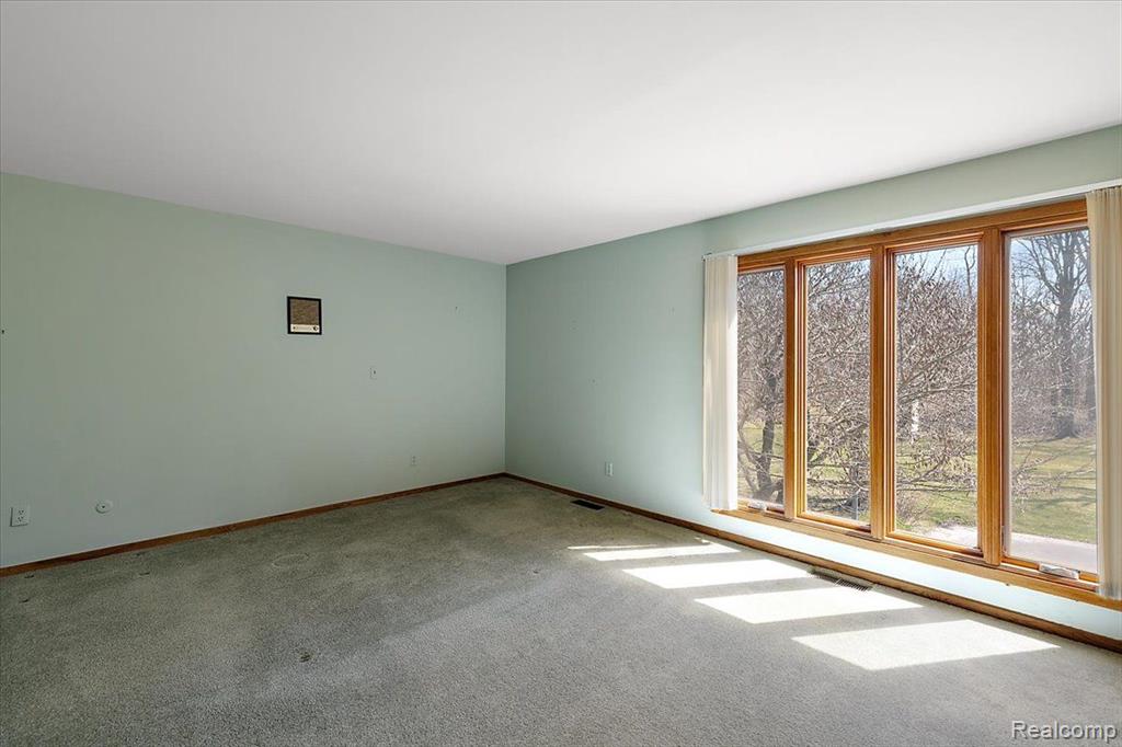 6145 BLUE BEECH Road, Rochester Hills, MI 48306 — Photo 44