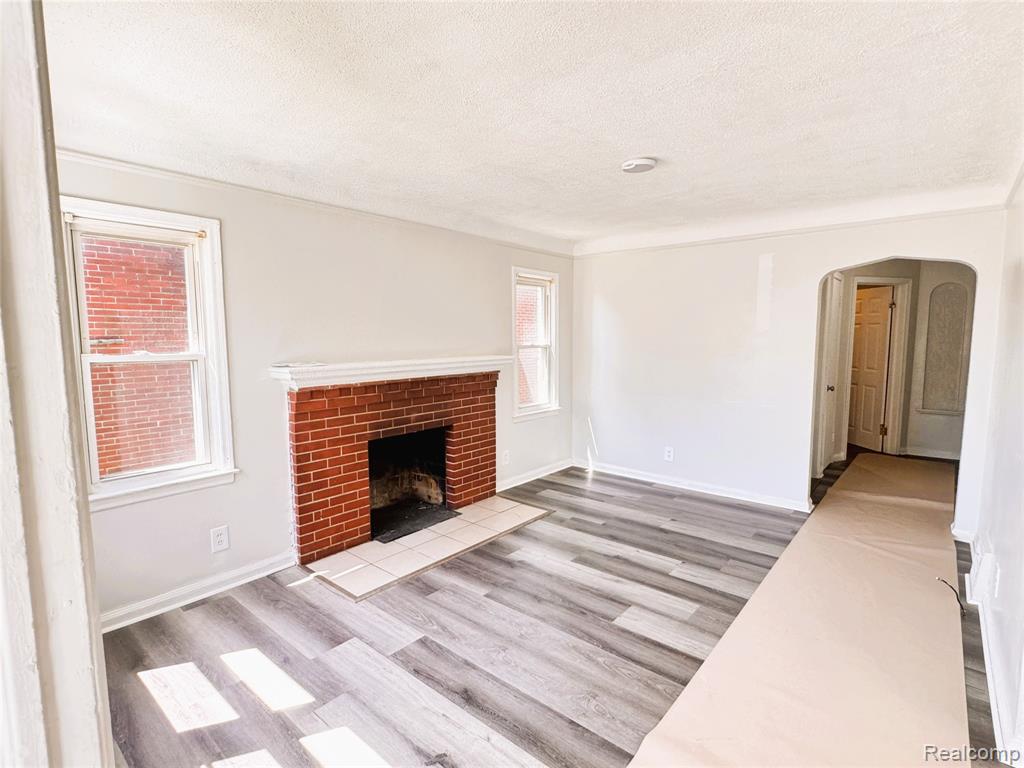 8835 Whitcomb Street, Detroit, MI 48228 — Photo 6