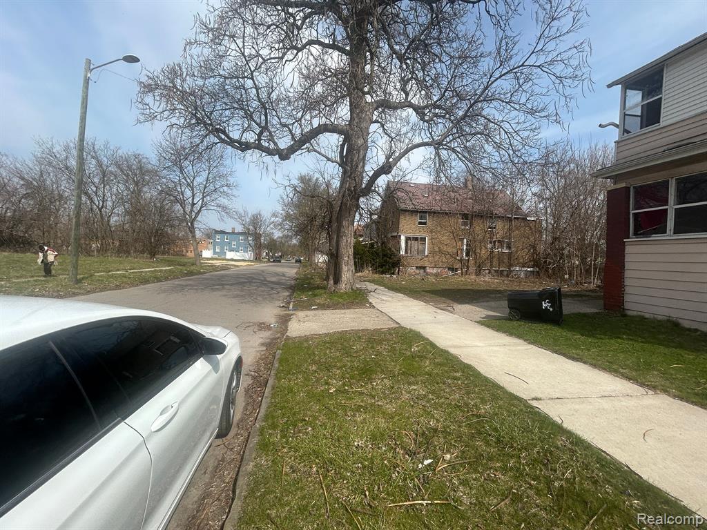4548 COOPER Street, Detroit, MI 48214 — Photo 36