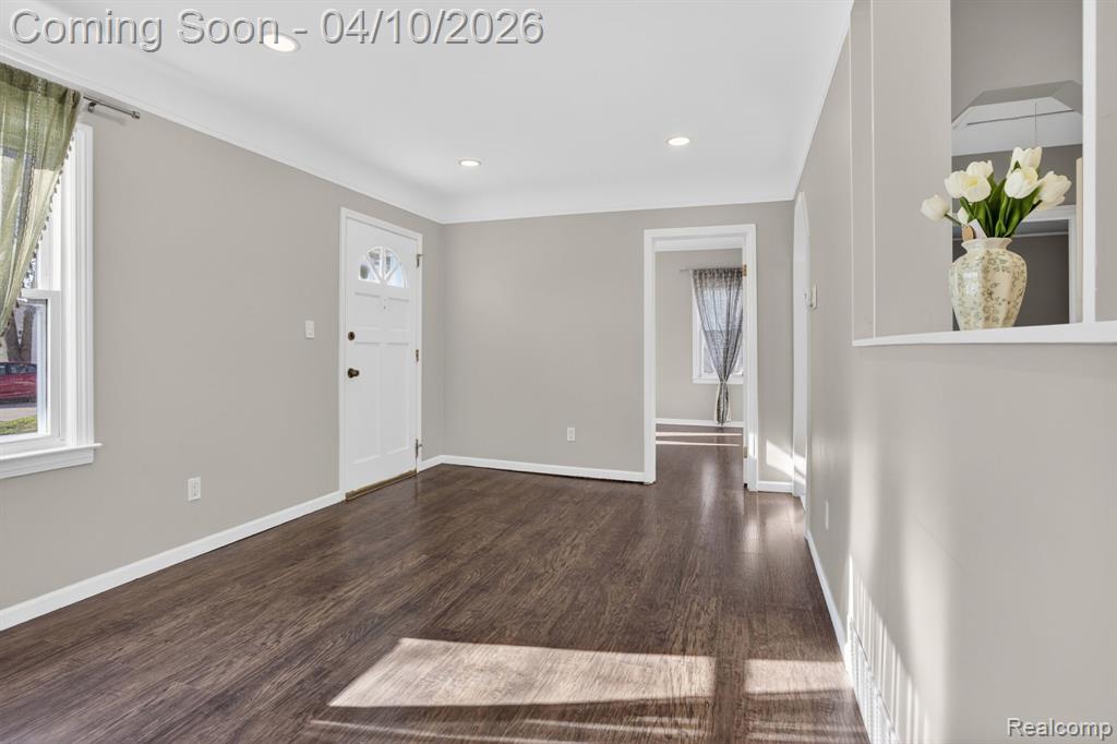 27352 Townley Street, Madison Heights, MI 48071 — Photo 9