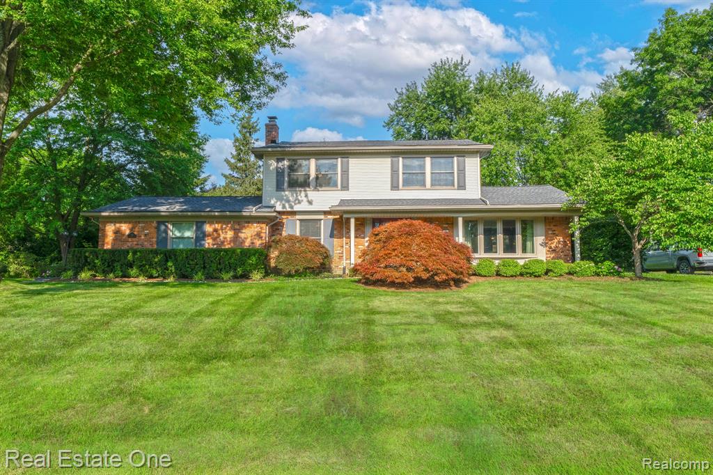 563 MILLSTONE Drive, Rochester Hills, MI 48309 — Photo 5