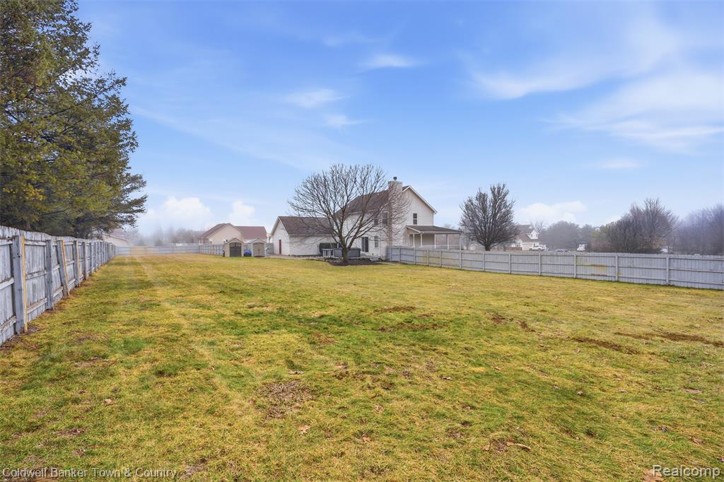 7431 Oceola Farms Court, Howell, MI 48855 — Photo 46