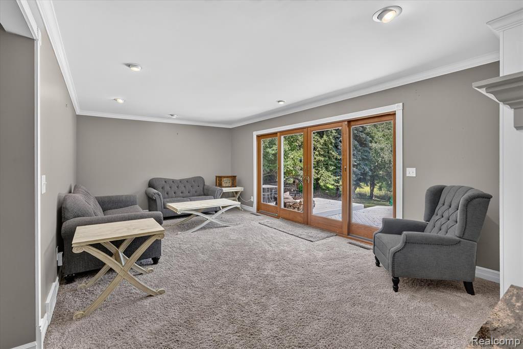 7186 River Road, Flushing, MI 48433 — Photo 6