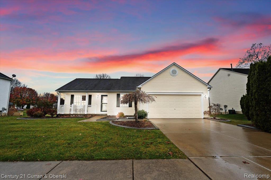940 S HOWARD Street, Fenton, MI 48430 — Photo 23