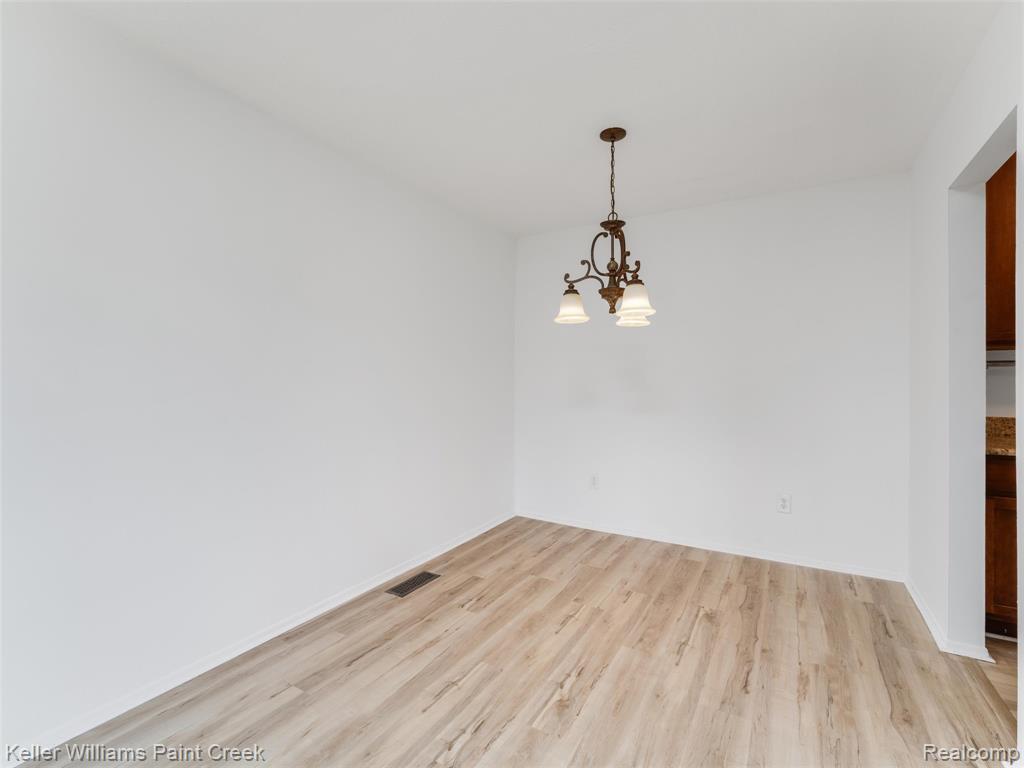 685 E Fox Hills Drive, 67, Bloomfield Hills, MI 48304 — Photo 6