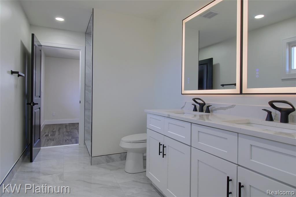 20121 Woodingham Drive, Detroit, MI 48221 — Photo 18