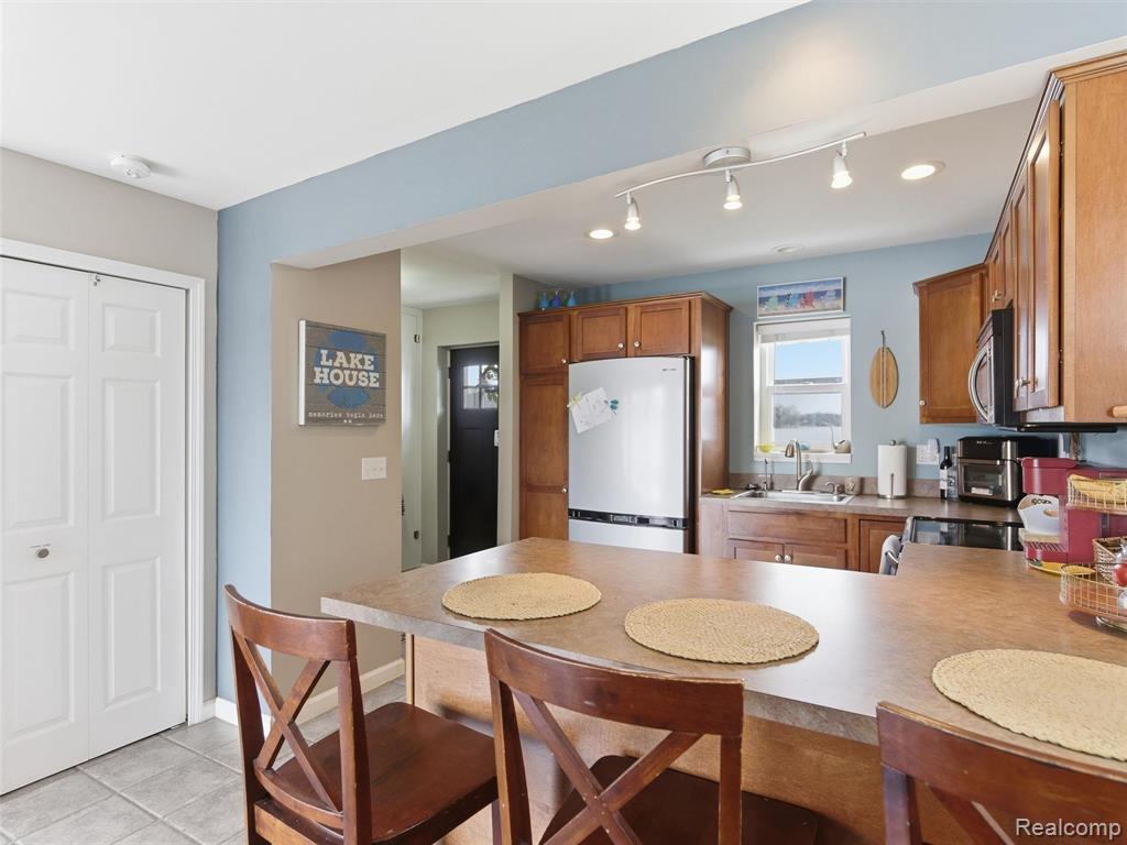 16342 Stages Island, Linden, MI 48451 — Photo 21