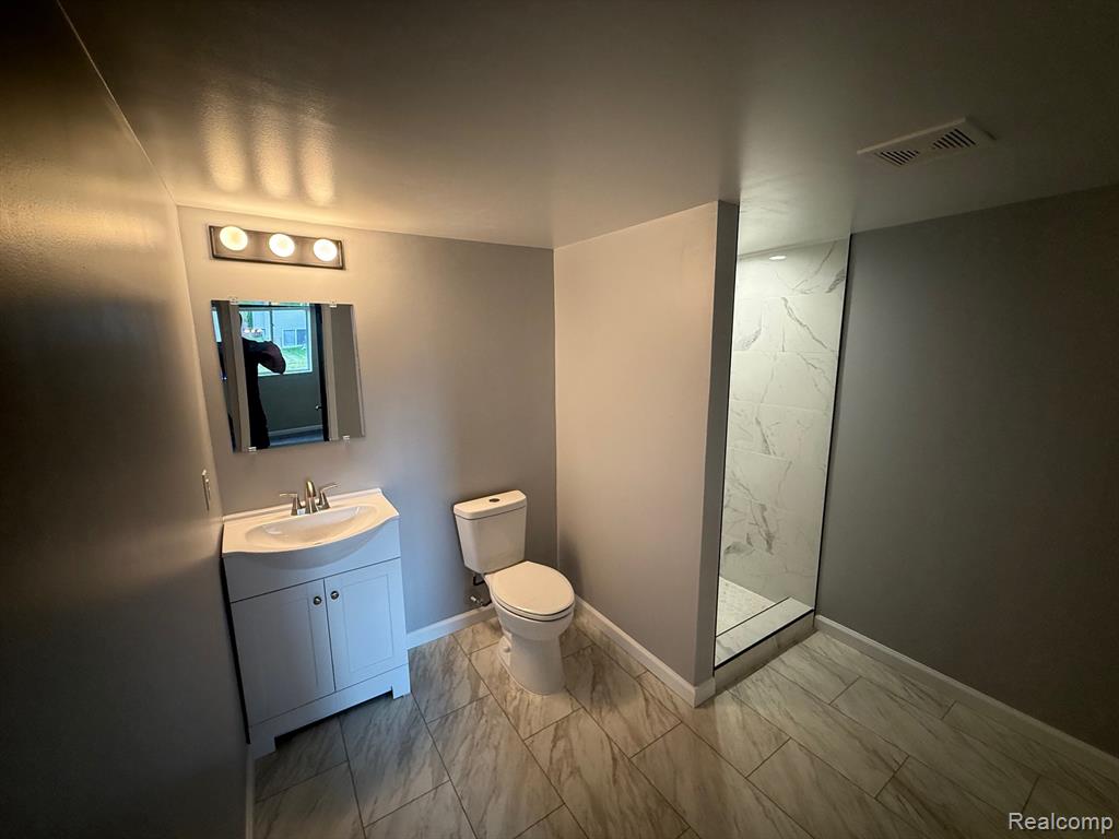 6440 Sadie Lane, Belleville, MI 48111 — Photo 37