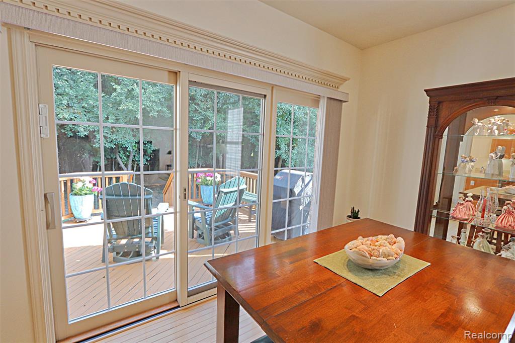 16418 Cypress Court, 54, Northville, MI 48168 — Photo 26