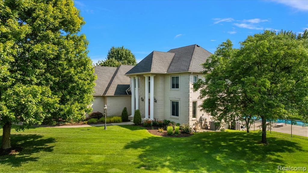 4190 Carbary Court, Rochester, MI 48306