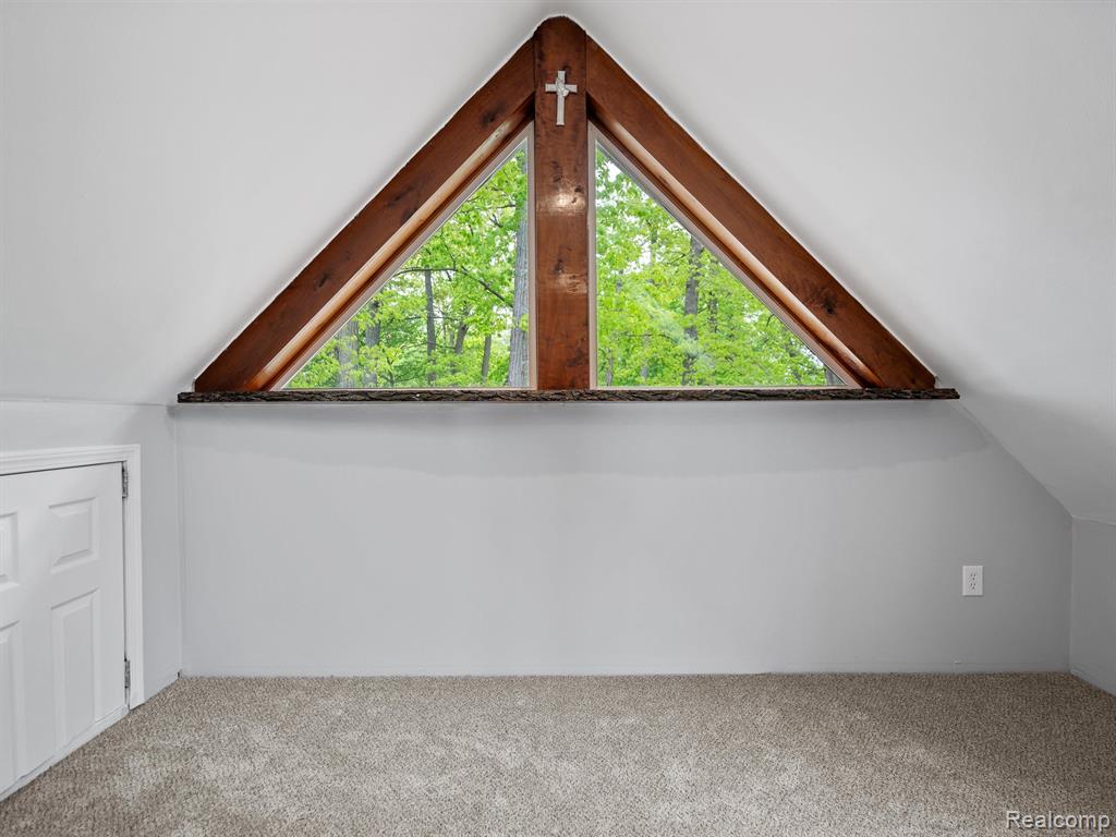 5332 WILDWOOD Drive, Howell, MI 48843 — Photo 45