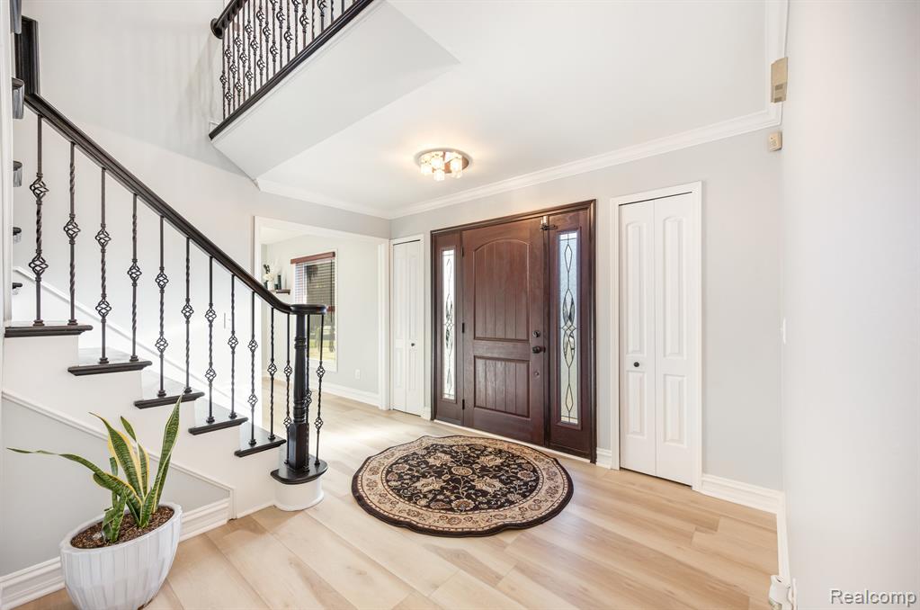 53005 Gregory Drive, Macomb, MI 48042 — Photo 10