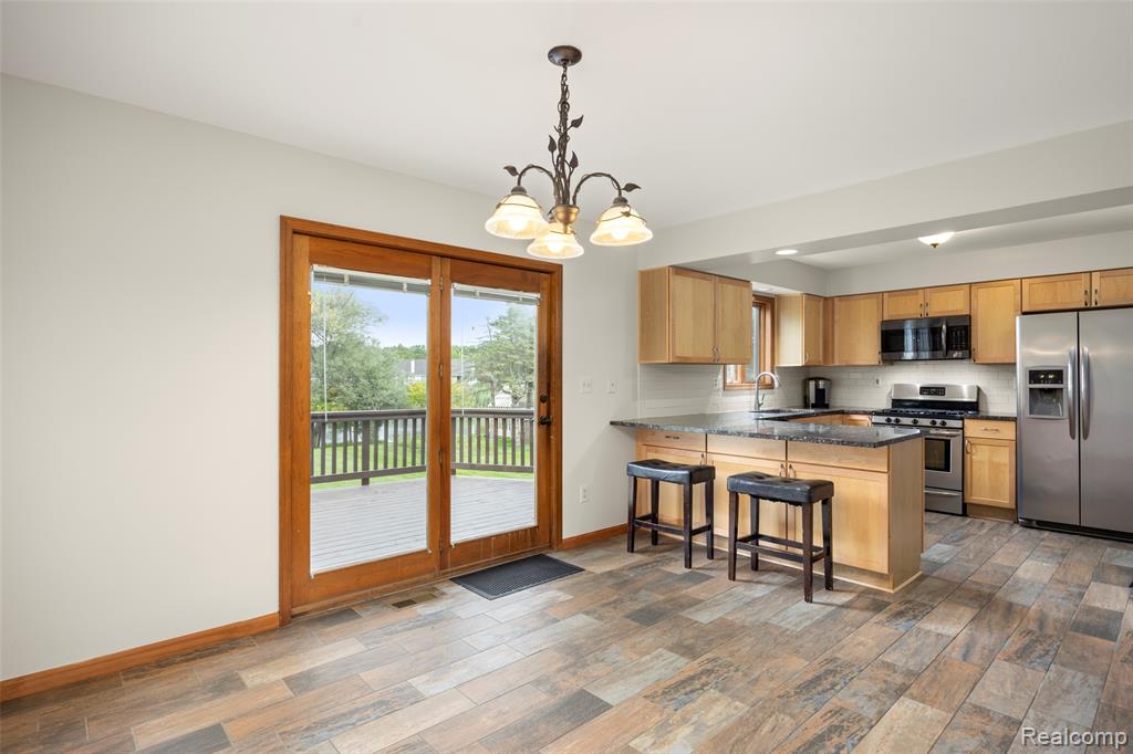 59692 Barkley Drive, New Hudson, MI 48165 — Photo 9