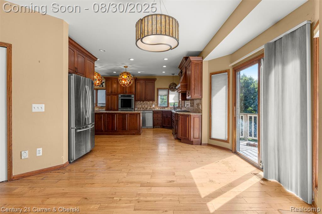 44067 Greenview Lane, Northville, MI 48168 — Photo 14