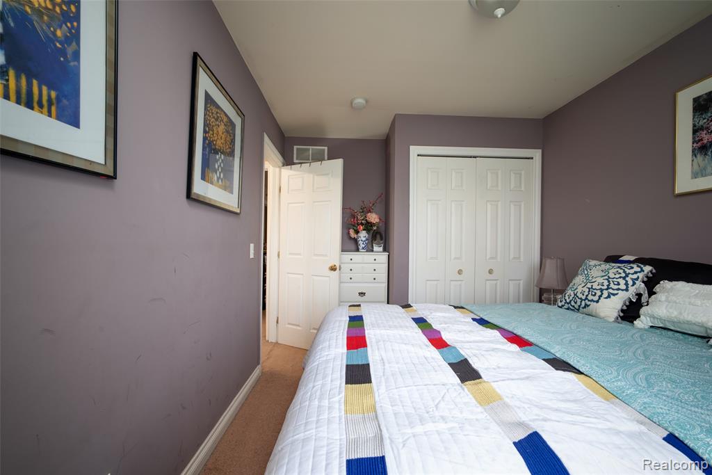 28136 Fortson Lane, Inkster, MI 48141 — Photo 12