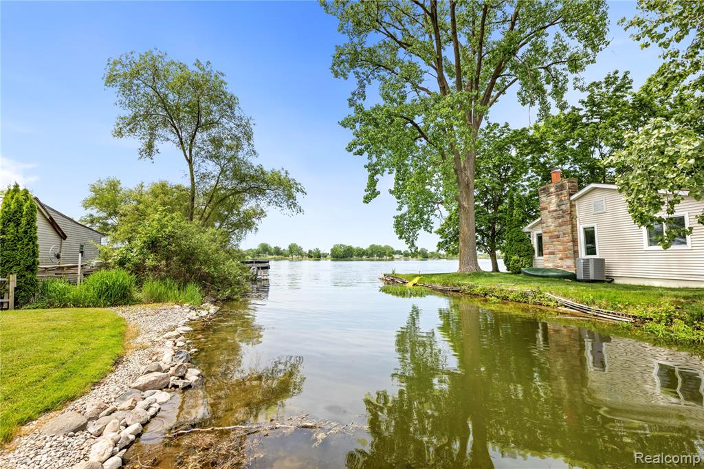 530 Roby Beach Drive, Coldwater, MI 49036 — Photo 5