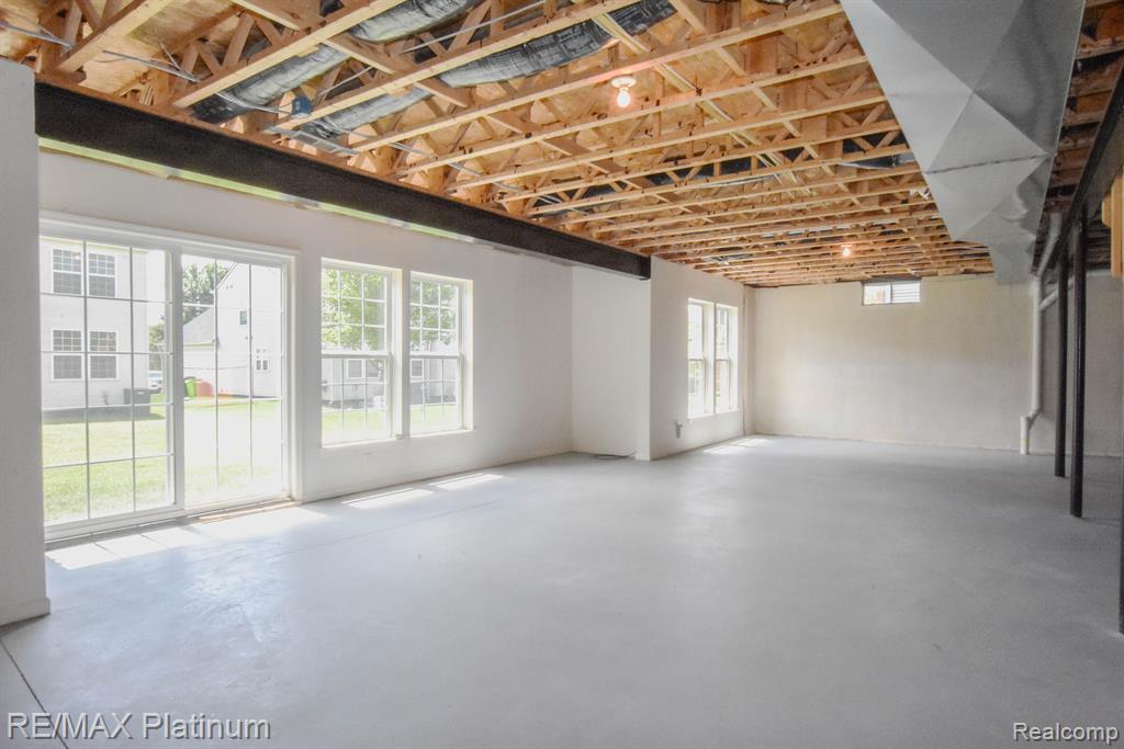 4237 MERRIMAN Loop, Howell, MI 48843 — Photo 51