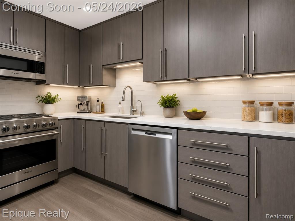 1050 Wall Street, 8F, Ann Arbor, MI 48105 — Photo 7