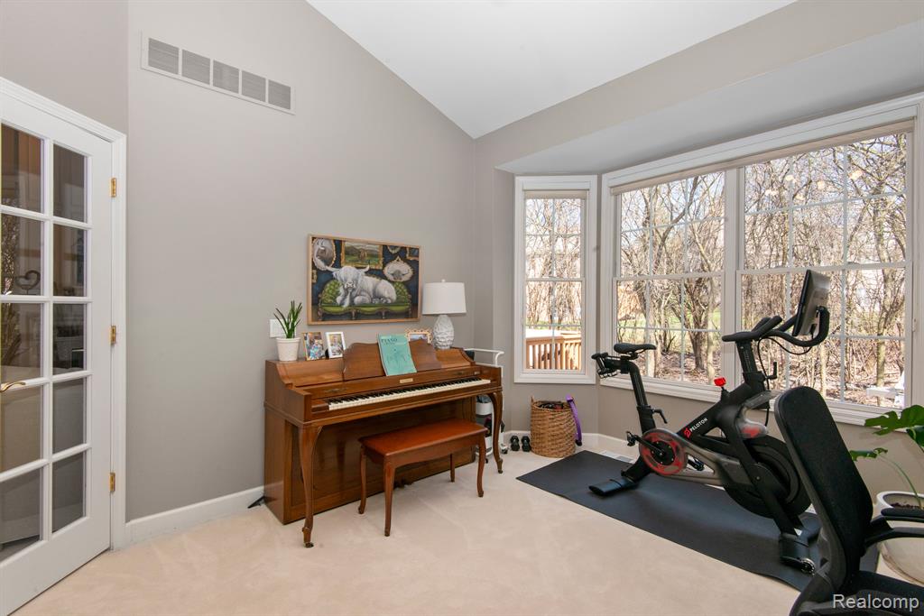 16420 Cypress, Northville, MI 48168 — Photo 15