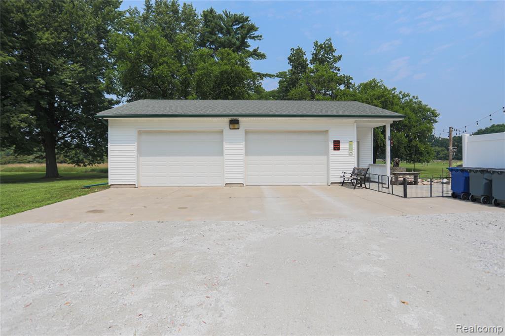 7284 Beard Road, Clyde, MI 48049 — Photo 9
