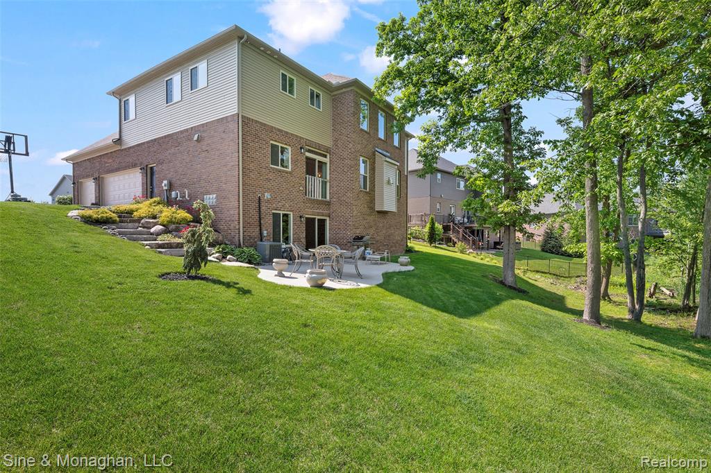 5401 Aberdeen Court, Clarkston, MI 48348 — Photo 43