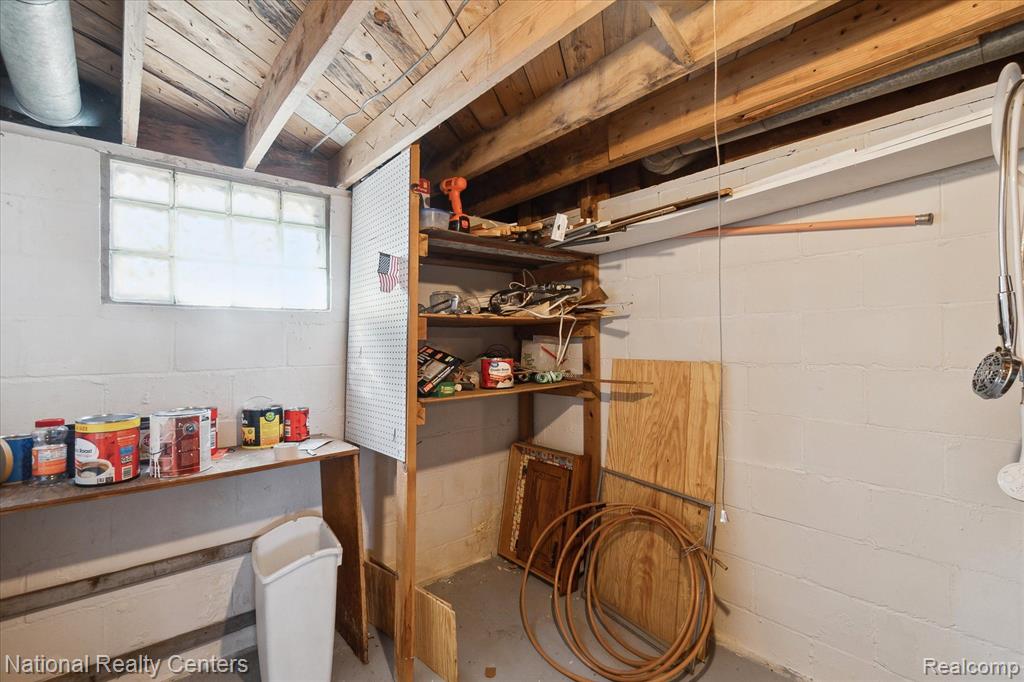 4955 WEBER Street, MI — Photo 32
