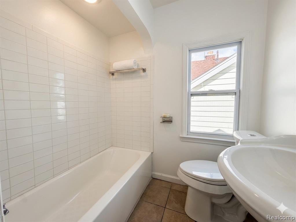 8153 Bliss Street, Detroit, MI 48234 — Photo 23
