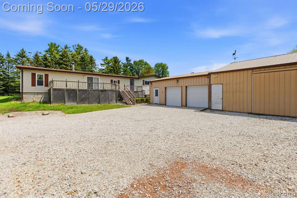 70919 Coon Creek Road, Armada, MI — Photo 47