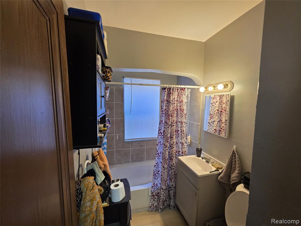 6375 Radnor Street, Detroit, MI 48224 — Photo 11