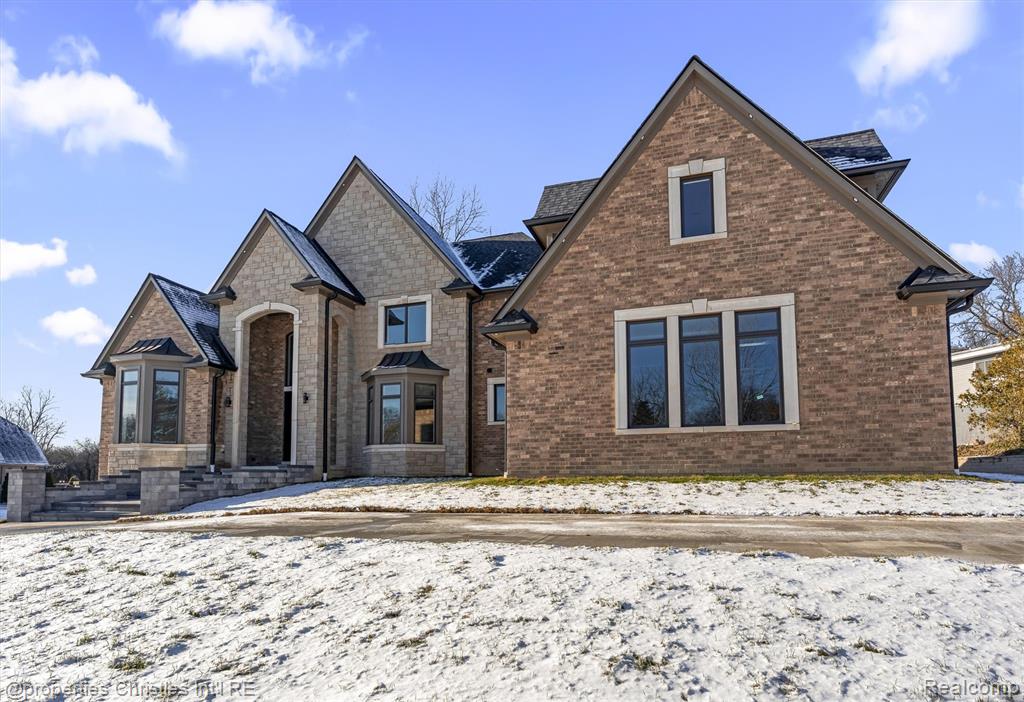 3080 Chickering Court, Bloomfield Hills, MI 48302 — Photo 9