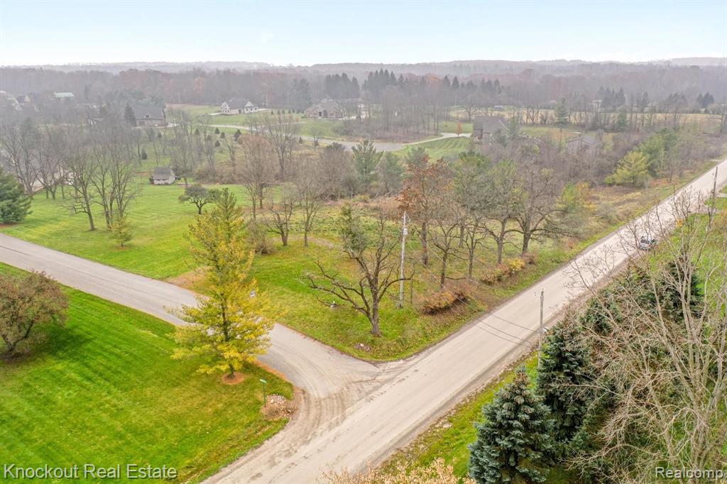 9338 ORCHARD VALLEY LANE, Davison, MI 48423 — Photo 12